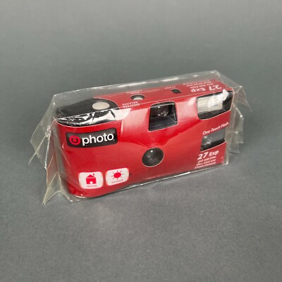 Deadstock Target Bullseye 27 Exposure 400 ISO Flash Disposable 35mm Camera NOS