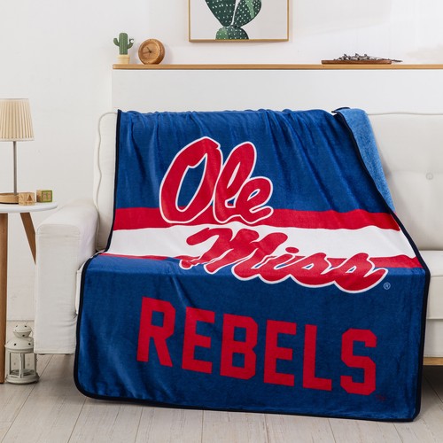 Плед-одеяло Northwest NCAAA Mississippi Rebels Singular Silk Touch, 45x60