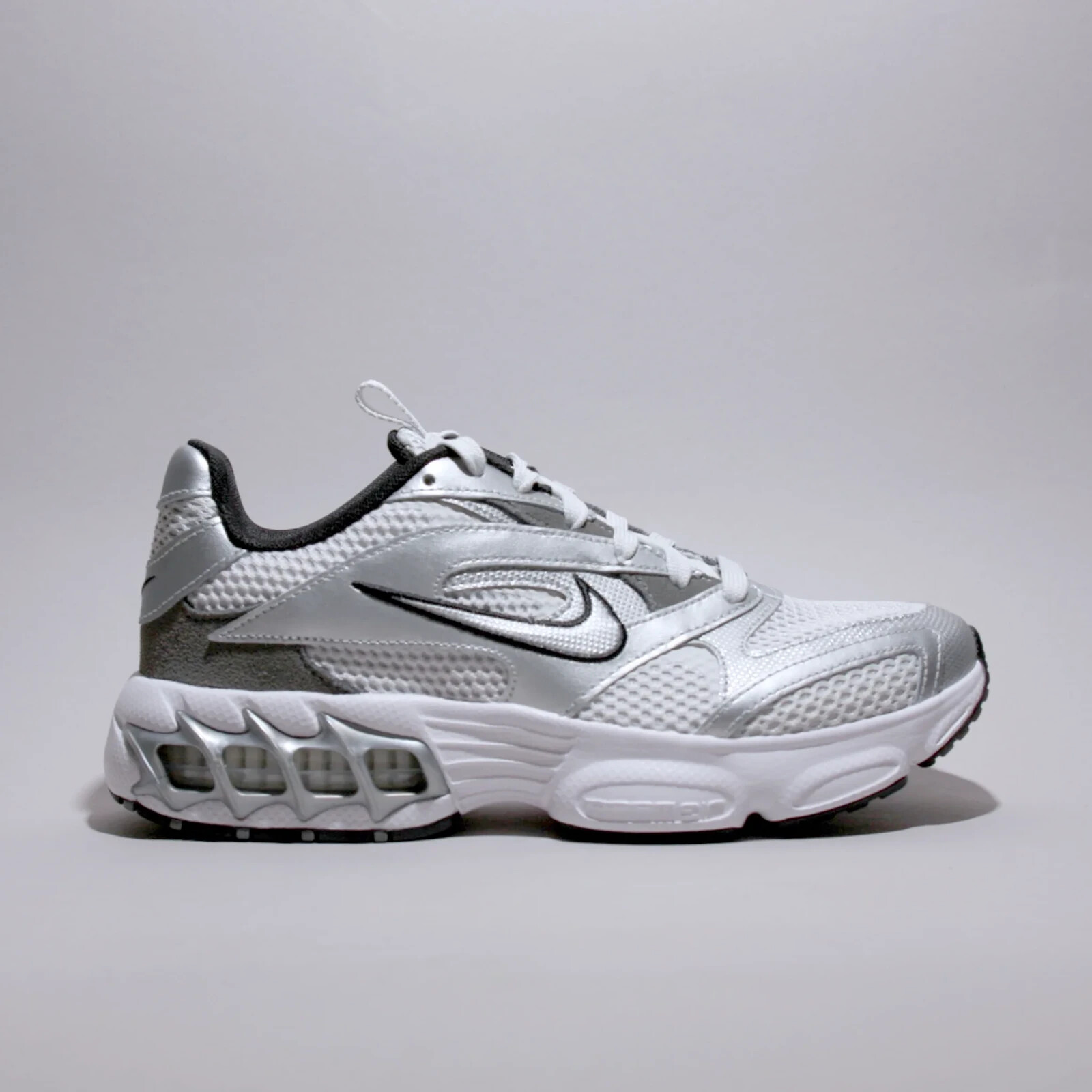 nike zoom air fire footlocker