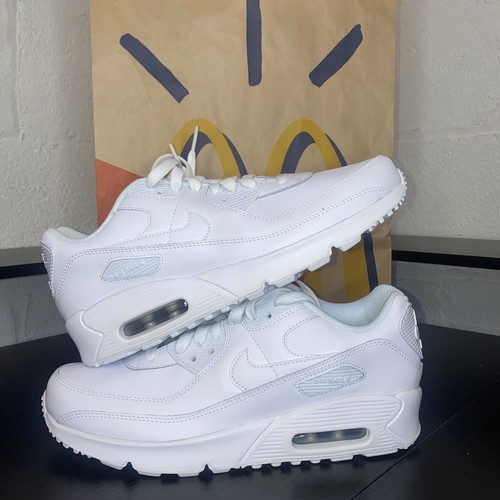 Size 7 (GS) - Nike Air Max 90 Low White - CD6864-100 missing