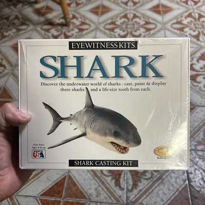 *NEW/SEALED* Eyewitness Kits Shark Casting Kit Hands On Learning  