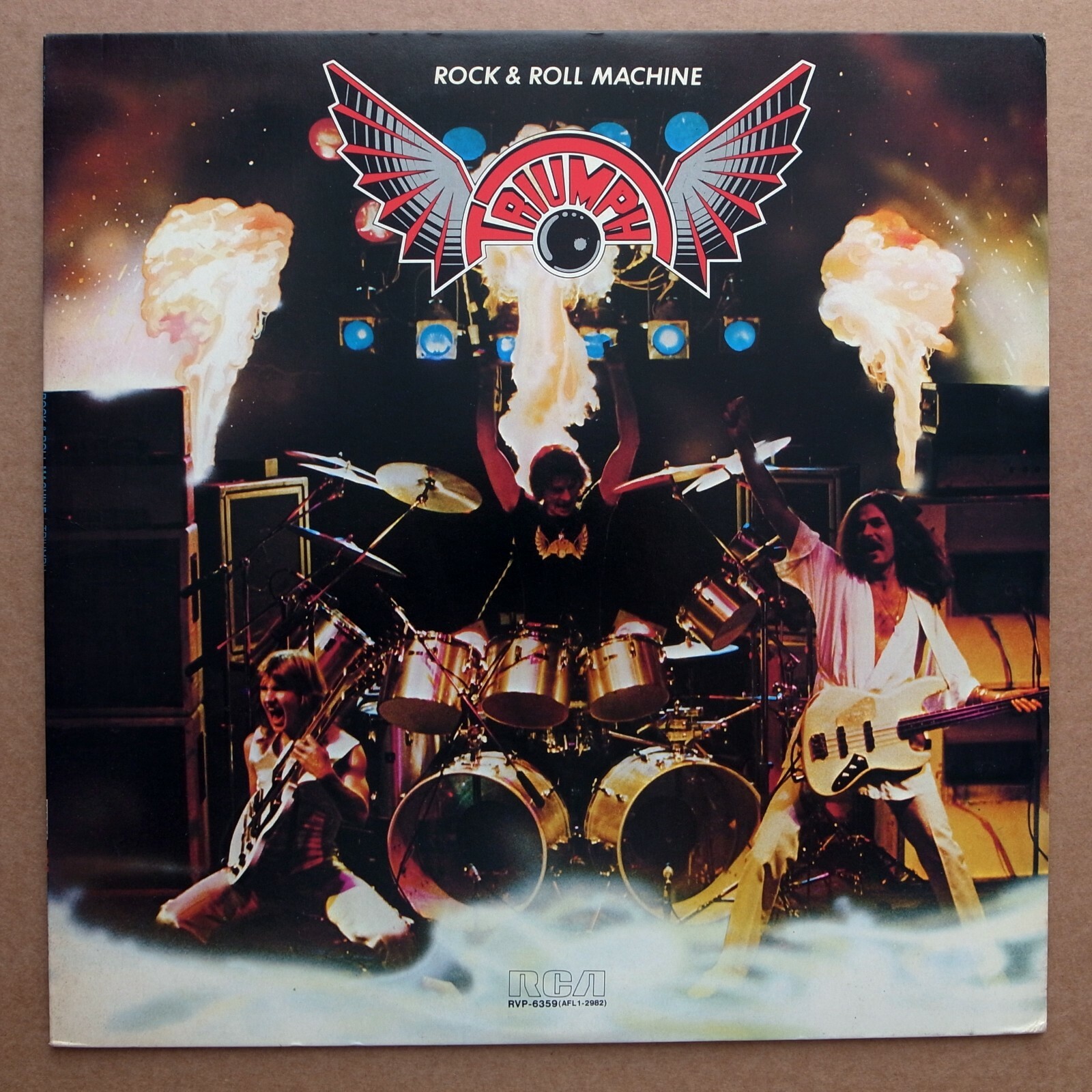 Triumph ‎– Rock & Roll Machine - Japan 1979 vinyl LP NEAR MINT RCA