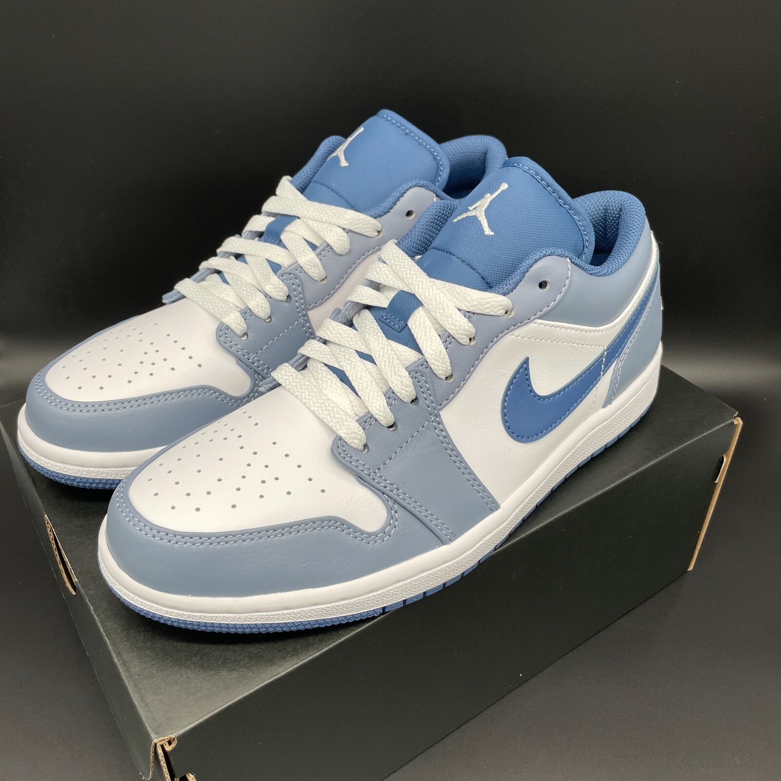 NIKE NIKE AIR JORDAN 1 LOW ASHEN SLATE BLUE HUES | VERSCHIEDENE GRÖSSEN ✅