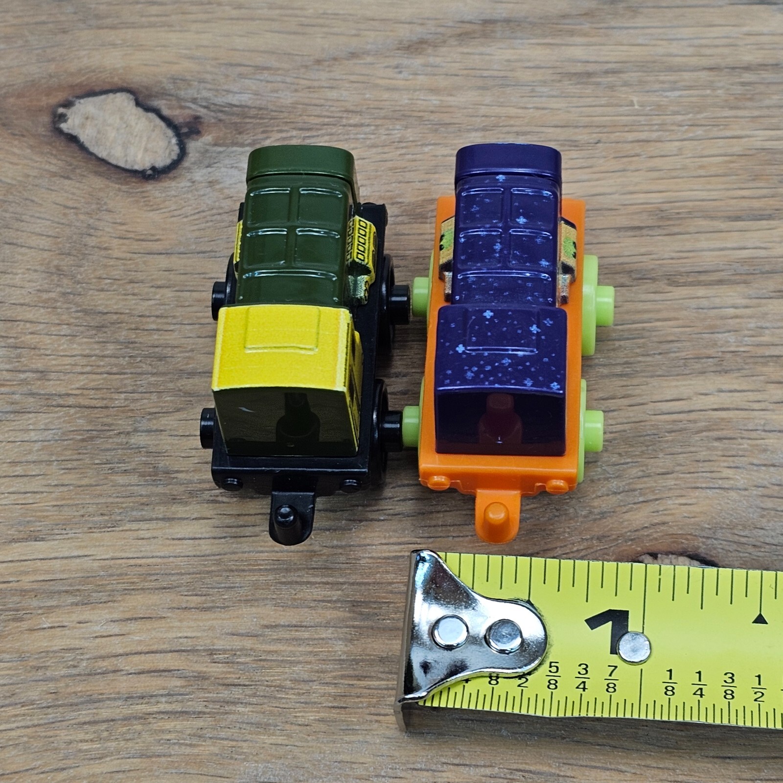Thomas & Friends Minis Train Lot 2 Bert Ir-Bert Space Aliens Classic Green 2014