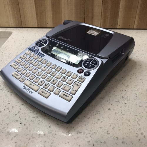 Brother P-Touch PT-1880 TZ Tape Personal Labeling System TESTED - Works Great!