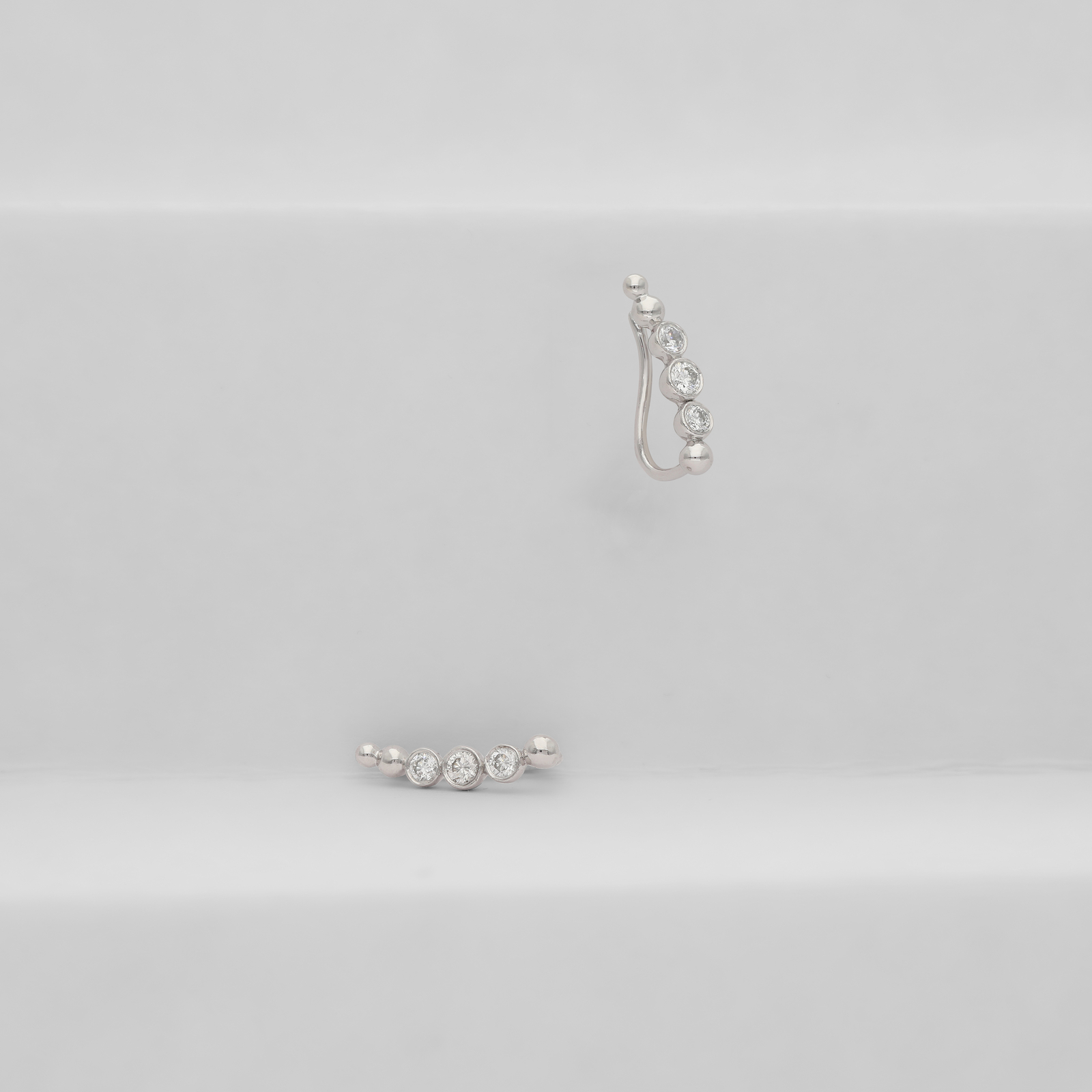 DIAMOND GOLD BEAUTIFUL DESIGNER EAR CRAWLER CLIMBER EARRINGS FINE WOMEN JEWELRY - Picture 1 of 10