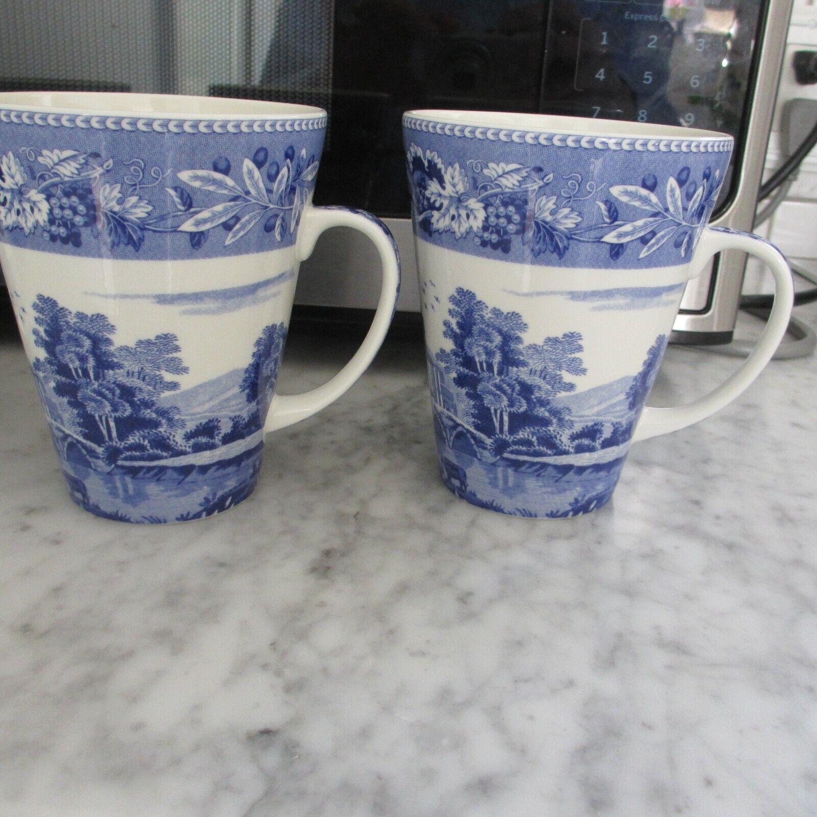 SPODE BLUE ROOM COLLECTION (2) TALL COFFEE MUGS 12 OZ SPODE BLUE ROOM COLLECTION (2) TALL COFFEE MUGS 12 OZ