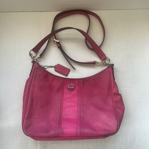 バッグ COACH Pink signature Soft Clip Hobo Bag s-l400.jpg