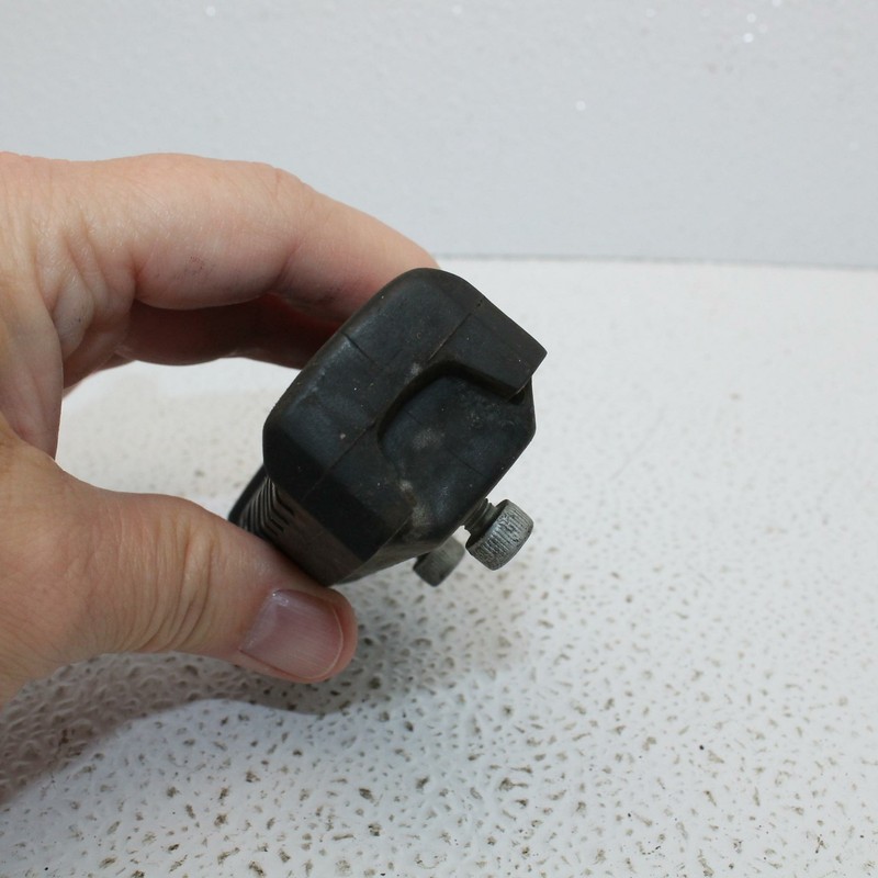 1992 KAWASAKI VULCAN 750 NINJA ZX900 STEP. RR. RUBBER 34028-1060