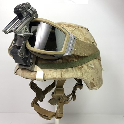 lightest weight helmet