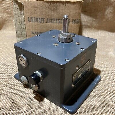 WWII SIGNAL CORPS U.S. ARMY REEL RL-42-A AIRCRAFT ACCESSORIES CORP (2993-WF-43)