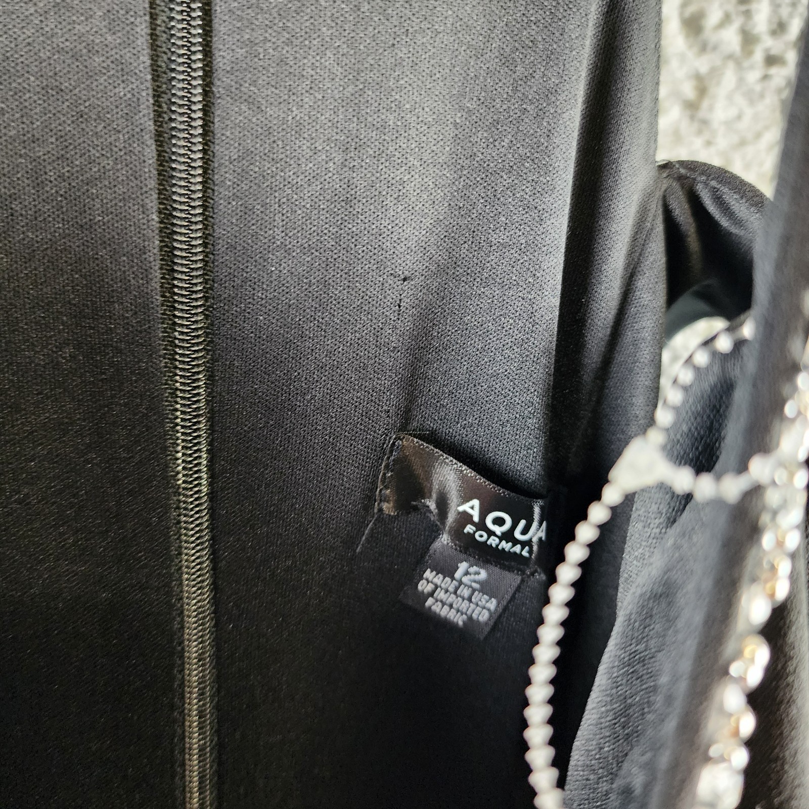 AQUA Embellished Neck Cutout Scuba Gown Women's 12 Black Scoop Neck Back Zip - Picture 7 of 14