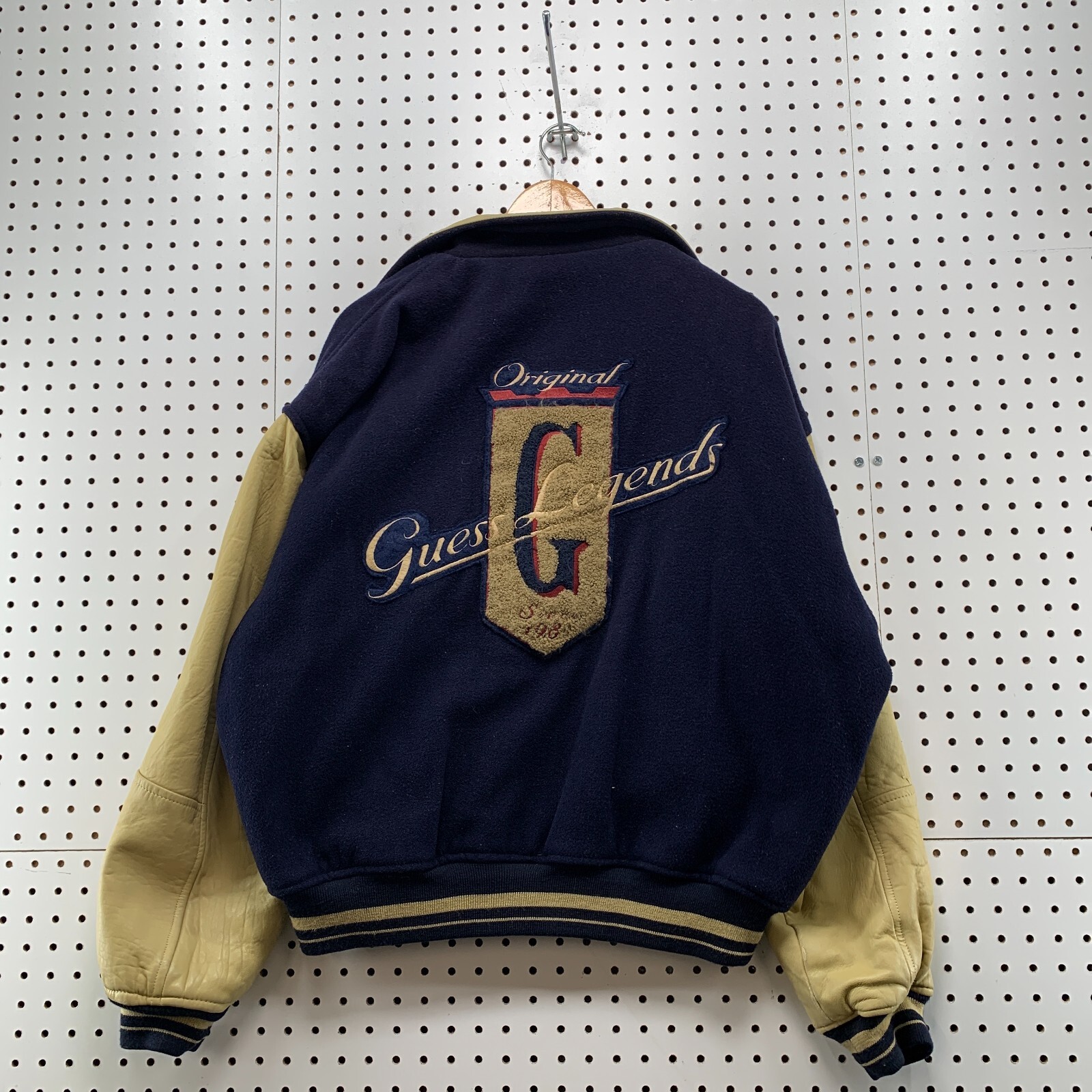 GUESS ビンテージ レザージャケット 刺繍デザイン 3XL ネイビー GUESS ビンテージ レザージャケット 刺繍デザイン 3XL ネイビー