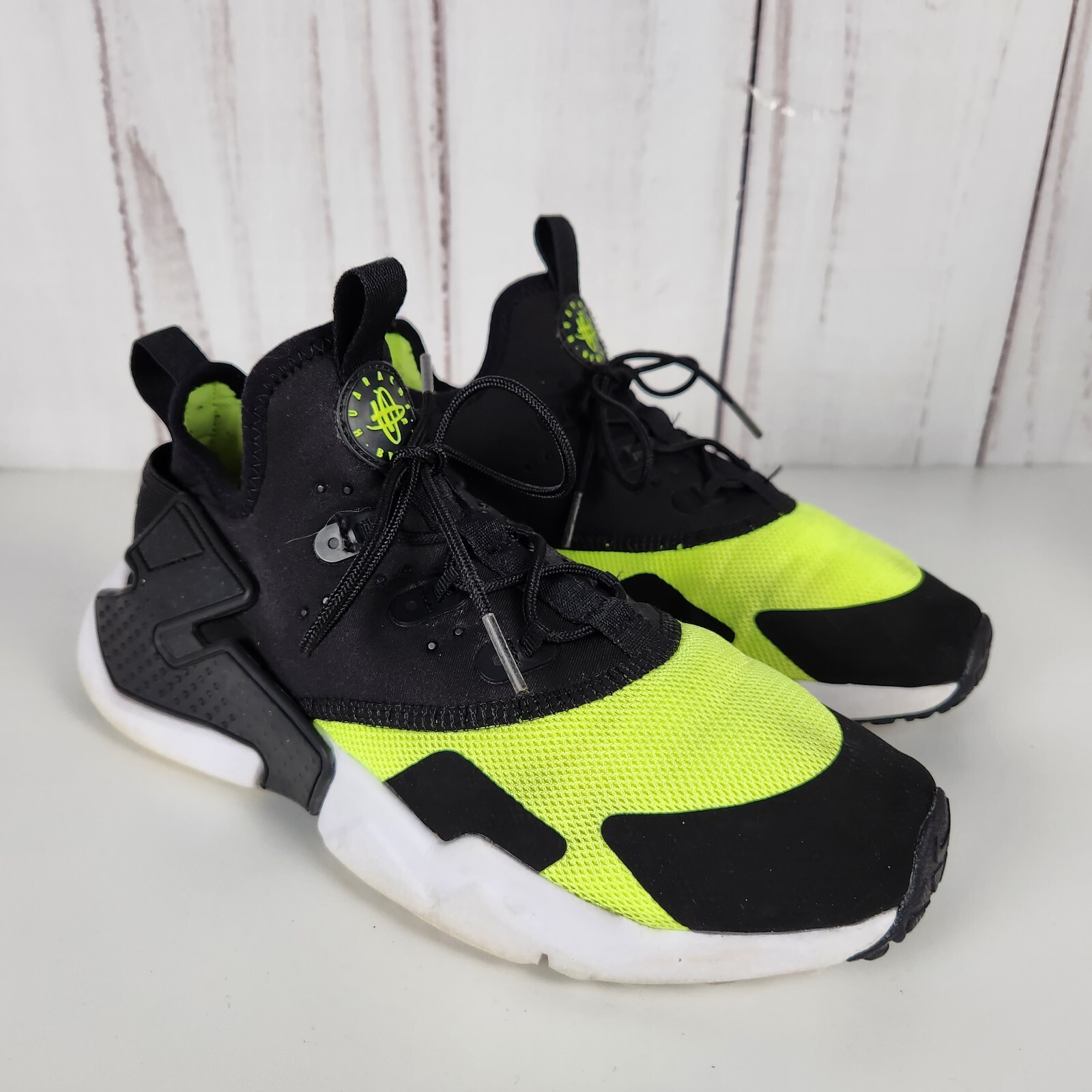 huarache volt