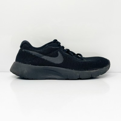 

Nike Boys Tanjun 818382-001 Черные кроссовки для бега Размер 12.5C, Черный, Tanjun