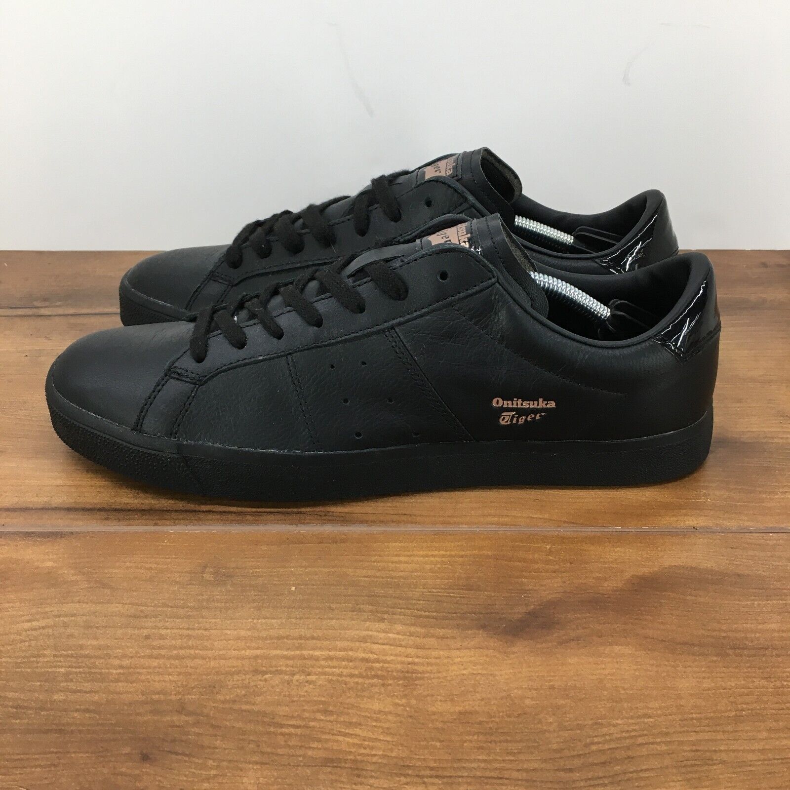 ASICS Onitsuka Tiger LAWNSHIP 3.0 1183A568 Black From Japan Size 10 NWOB ASICS Onitsuka Tiger LAWNSHIP 3.0 1183A568 Black From Japan Size 10 NWOB