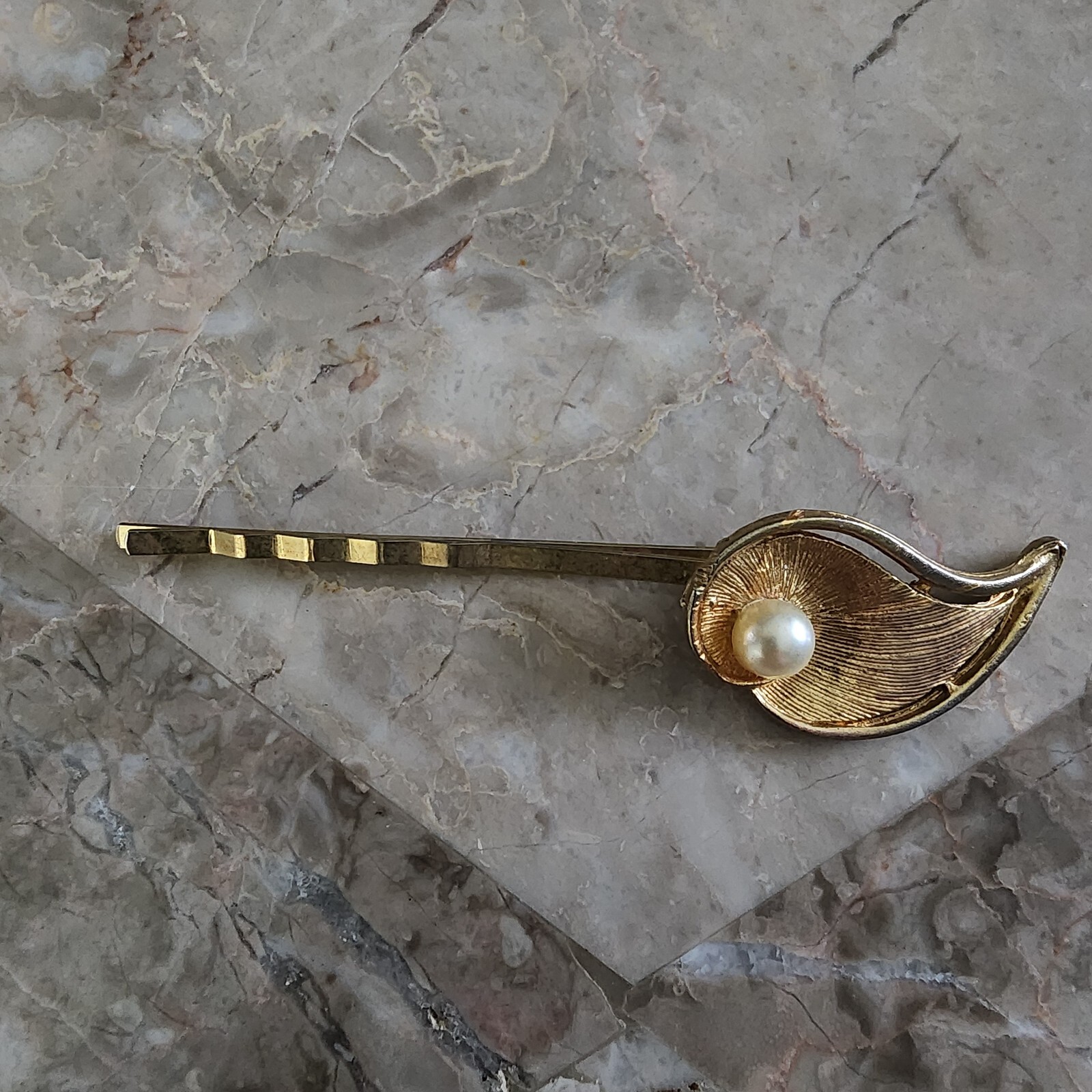 Gold Tone Bobby Pin Leaf Faux Pearl Hair Art