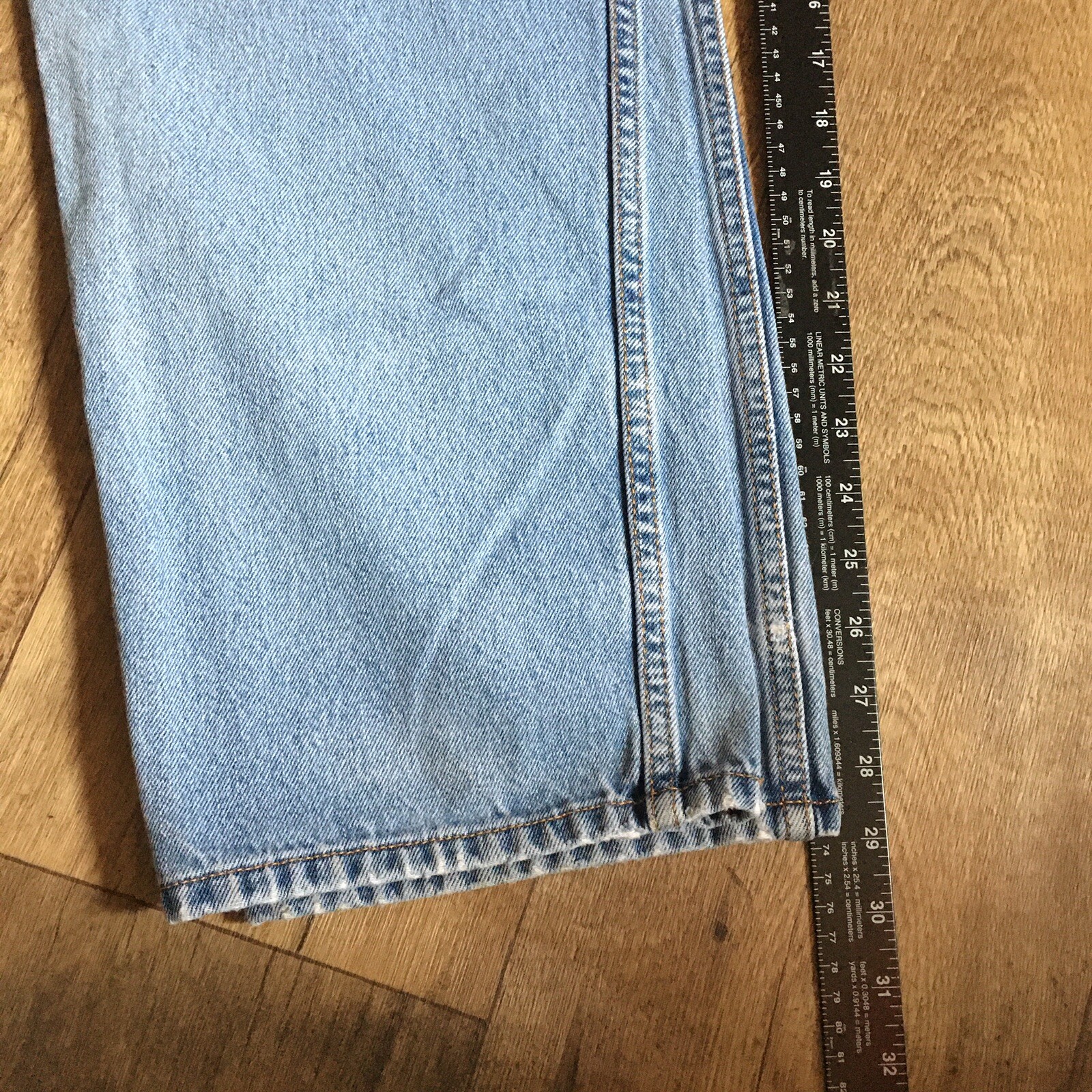 Levi's 550 Jeans Mens 35 X 30 Mid Rise 