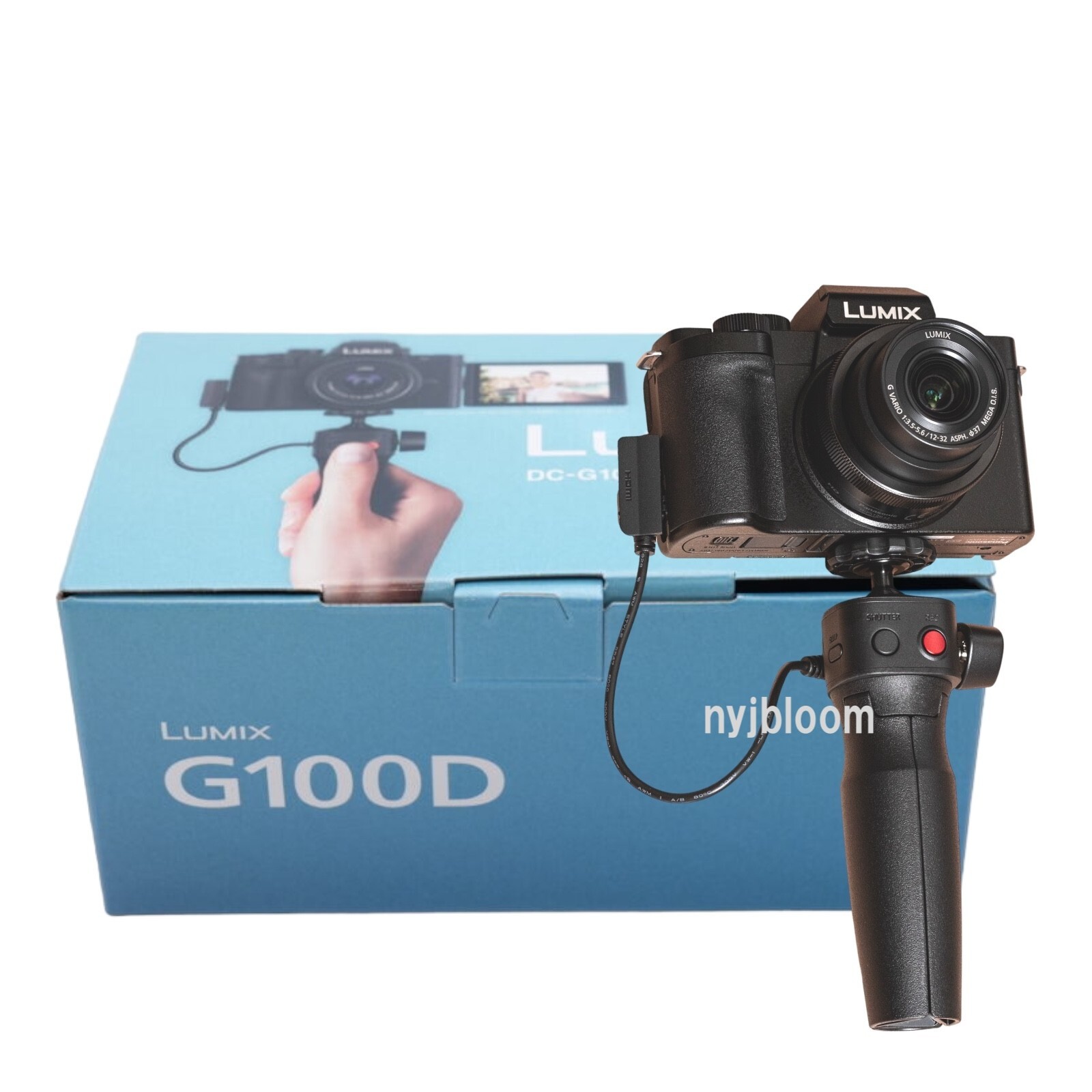 New Panasonic Lumix G100D Camera with 12-32mm Lens & Tripod New Panasonic Lumix G100D Camera with 12-32mm Lens & Tripod