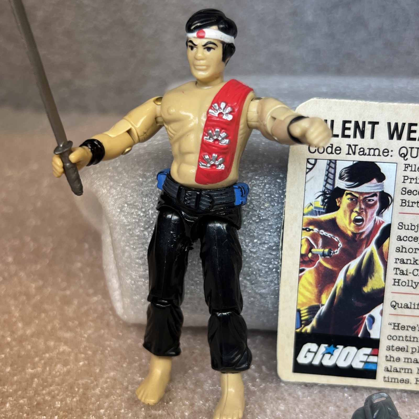 VINTAGE HASBRO 1985 G.I JOE ACTION FIGURE QUICK KICK 