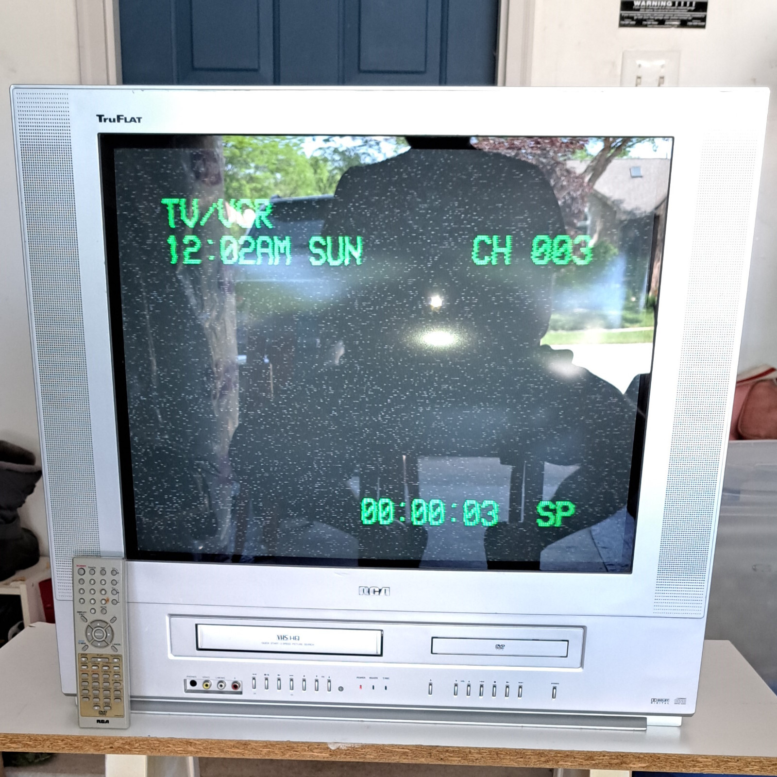 RCA TruFlat 24F502TDV Video Gaming CRT TV Television with