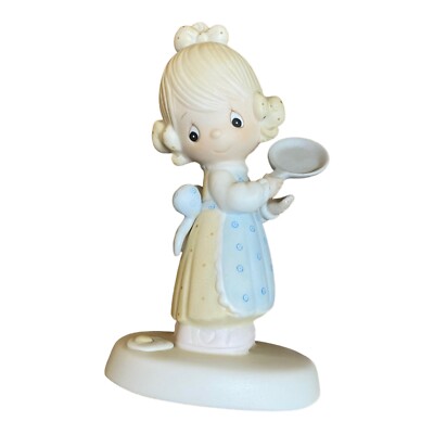 Jonathan And David Eggs Over Easy E3118 Figurine