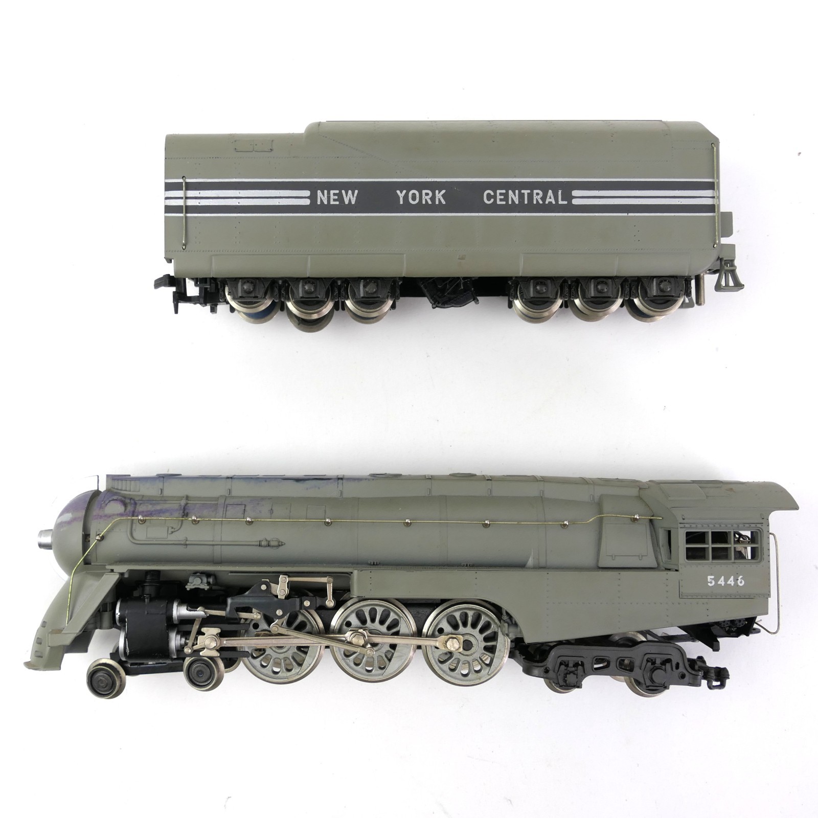 Rivarossi NYC New York Central 5446 Bullet Train Streamlined