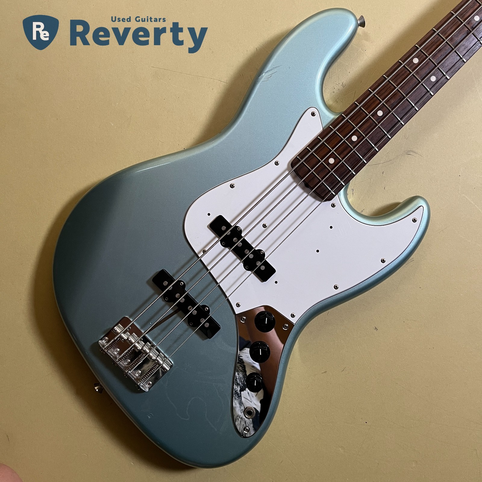 Fender Japan JB62 Ocean Turquoise ジャズベース Fender JB62 '62 Reissue Jazz Bass Ocean Turquoise Metallic