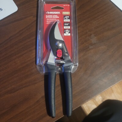 Husky Classic Steel 8 In. Bypass Pruner Shears - 5/8'' cut Non-Slip Grip