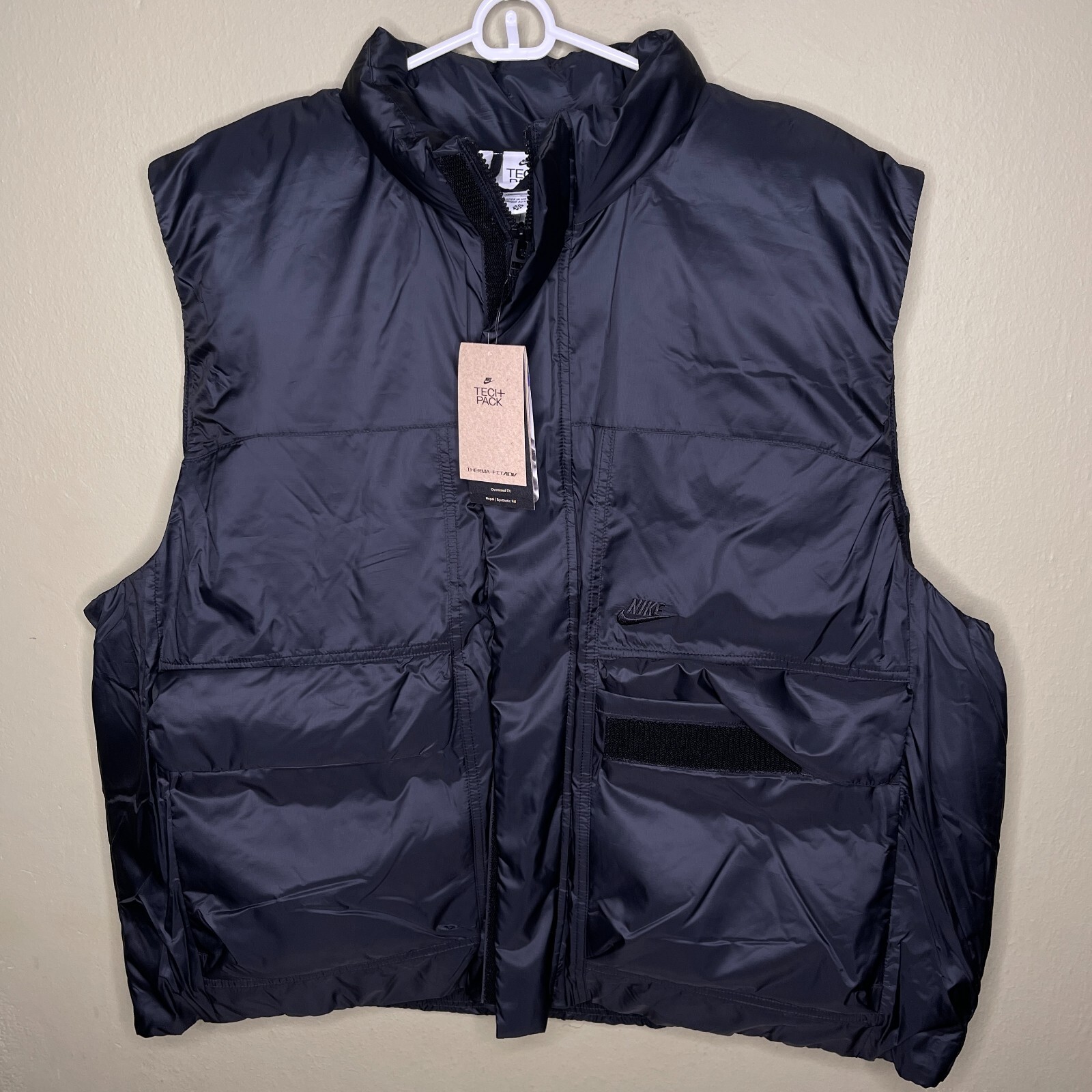 ジャケット・アウター XL NIKE THERMA FIT TECH PACK VEST Nike TECH Pack Therma-FIT Men'S Insulated Vest, White/Gray