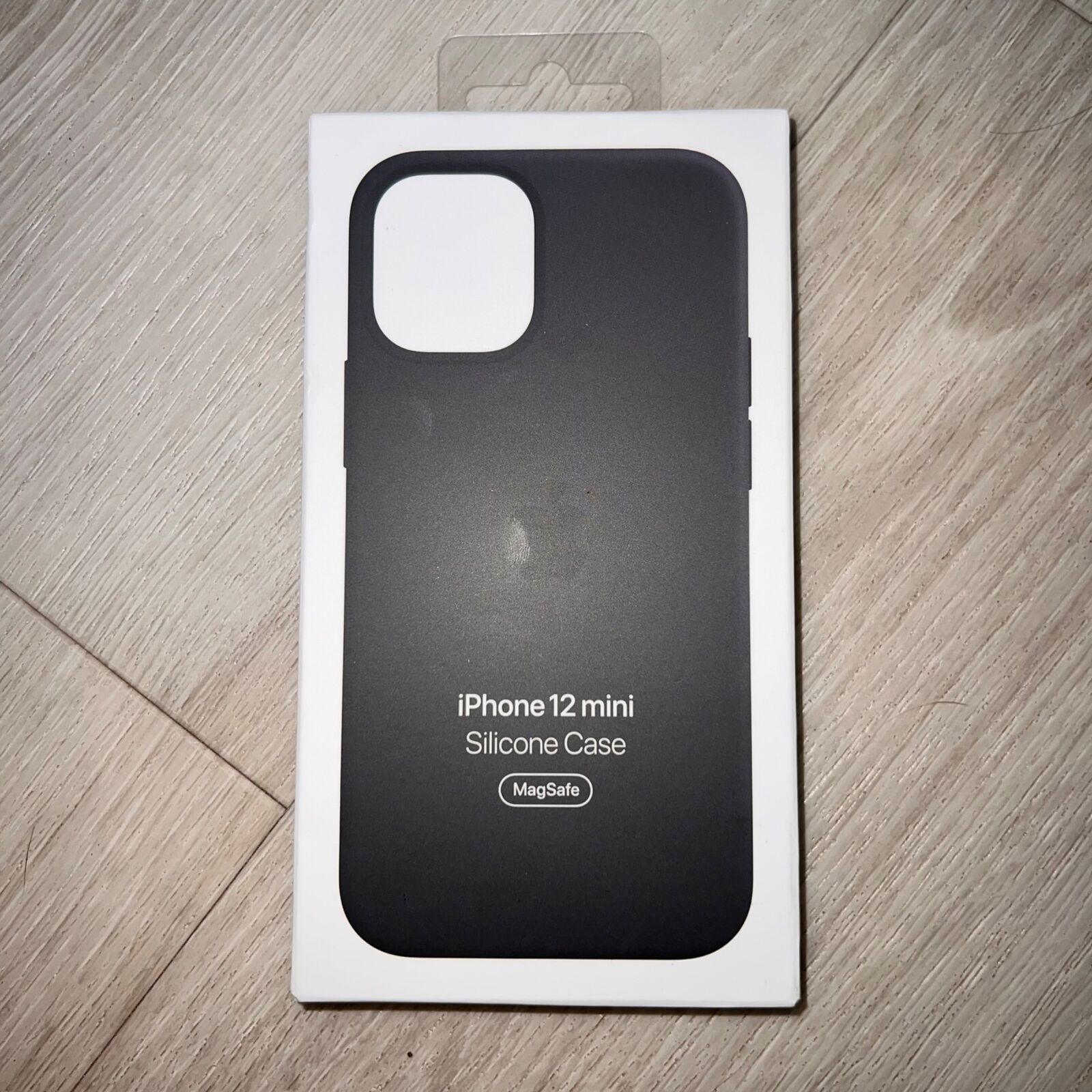 Apple iPhone 12 Mini Silicone Magsafe Case A2496 Black | eBay Apple iPhone 12 Mini Silicone Magsafe Case A2496 Black | eBay