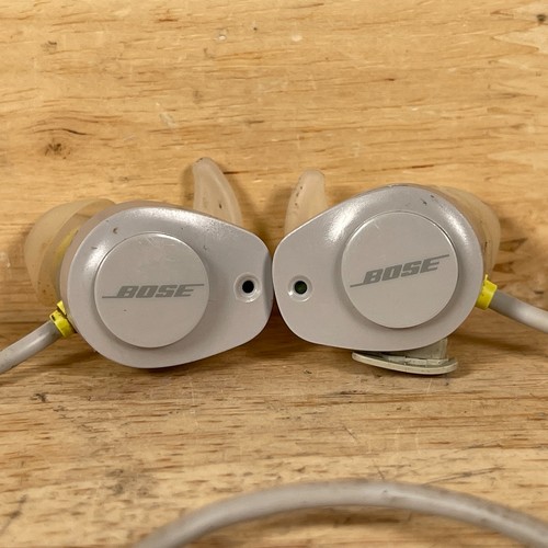 BOSE SoundSport Free 廃盤品　レア BOSE SoundSport Free 廃盤品 レア - メルカリ