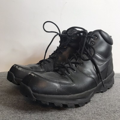 acg manoa nike boots