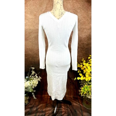 Pre-owned Lita By Ciara Icon Rib V Neck Cardigan Button Front Midi Dress - White - Size M