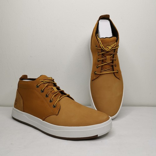 TIMBERLAND Davis Square Chukka Mid Top Leather Sneakers