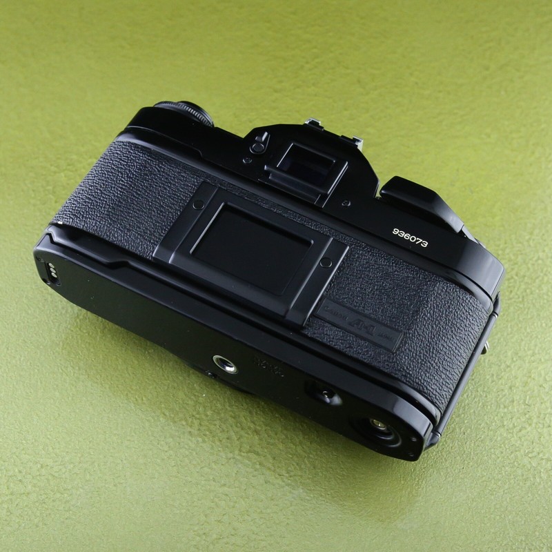 Canon A-1 camera body, A1 black 35 mm SLR Japan, power winder