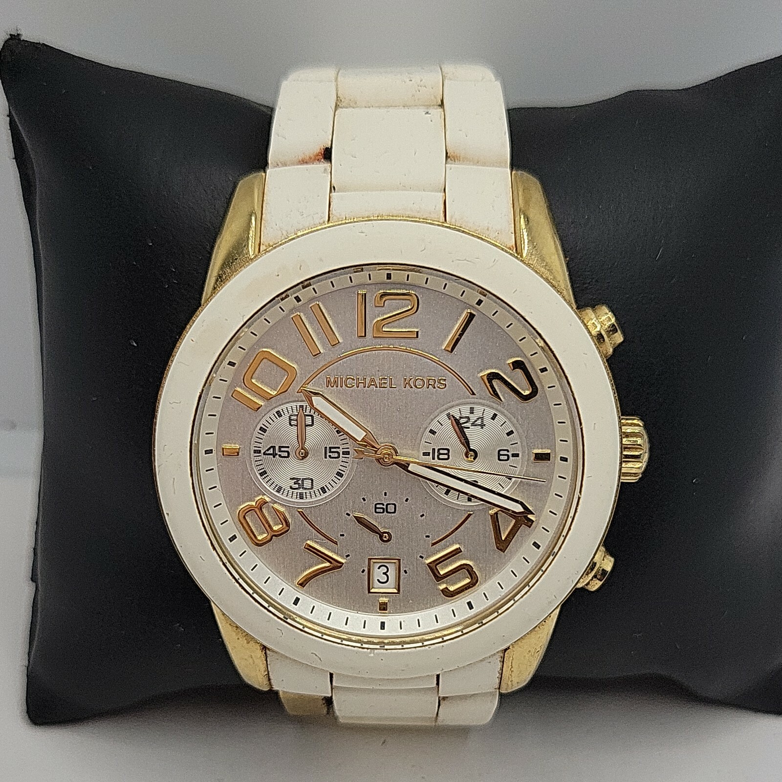 [新品未使用]MICHAEL KORS ゴールド ホワイト マイケルコース MICHAEL KORS 財布 （ホワイト） -waja bazar