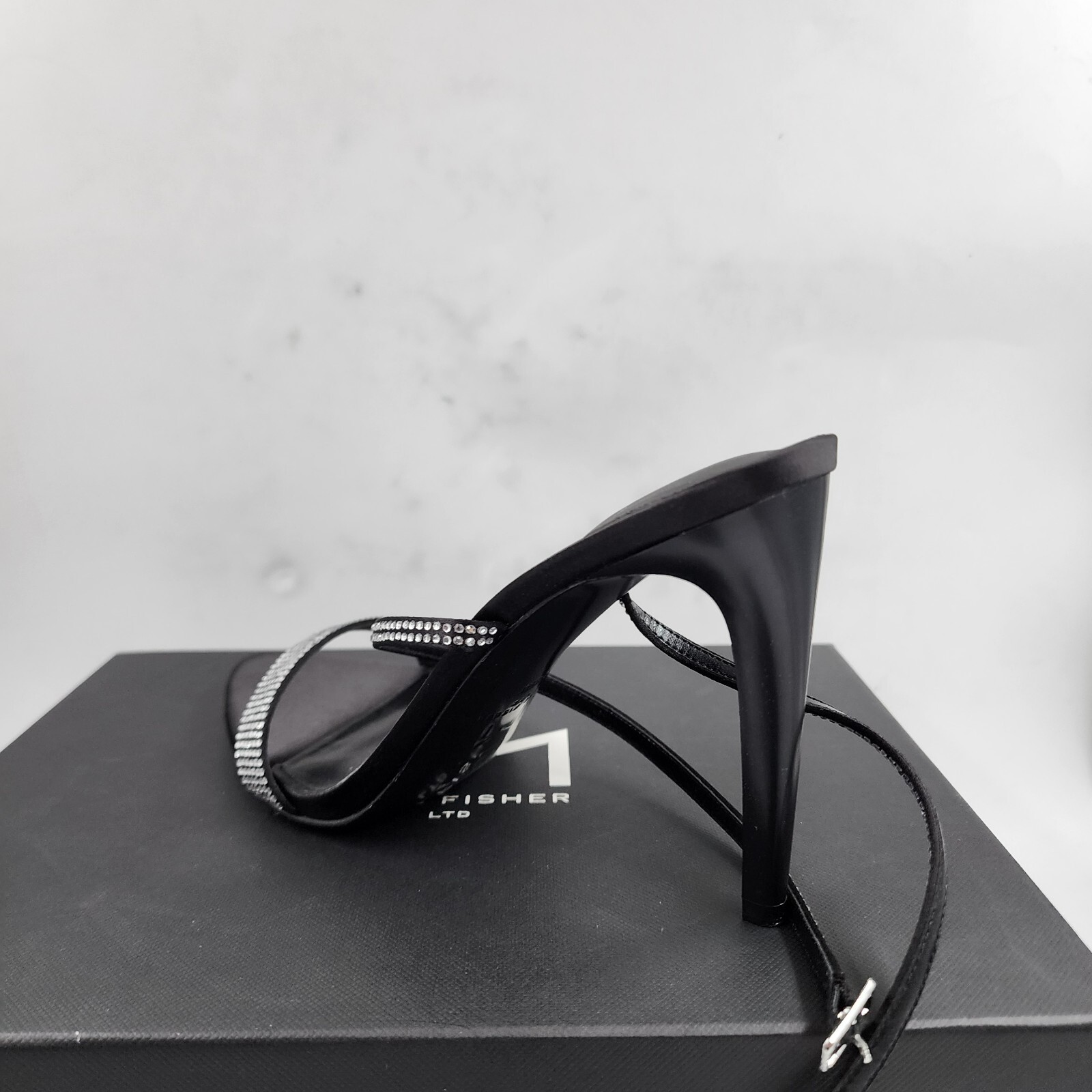 Marc Fisher LTD. Cammile Embellished Ankle Strap High Heels Women's 8.5M Black - Picture 13 of 18