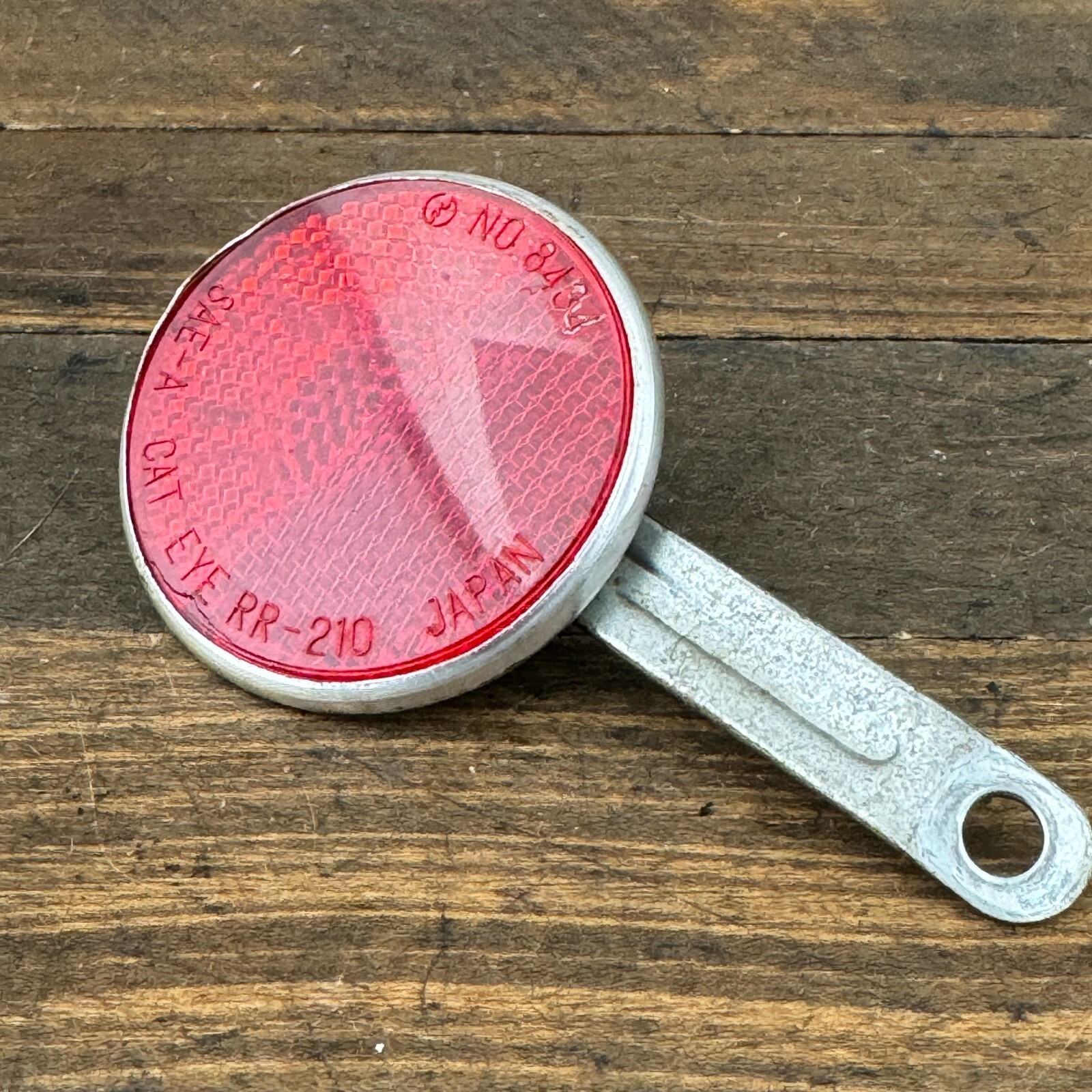 Vintage Cat Eye RR-210 A-2 Reflector 2 in Red Bicycle Round Vintage Cat Eye RR-210 A-2 Reflector 2 in Red Bicycle Round