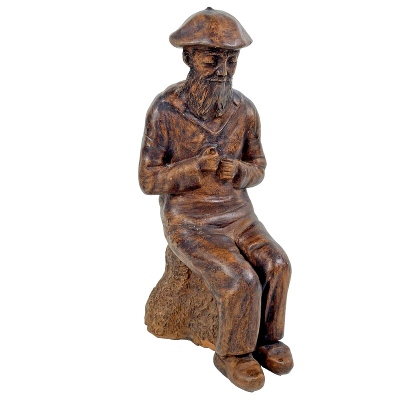 Vieux Sage Assis Transis Par Le Froid Magnifique Argile SculptÃ© Riche En DÃ©Tails