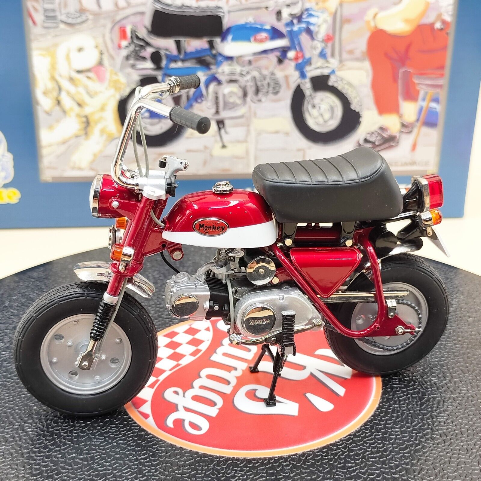 EBBRO 1/10 Honda Monkey Z50Z Red Bike Diecast Underplayed F EBBRO 1/10 Honda Monkey Z50Z Red Bike Diecast Underplayed F