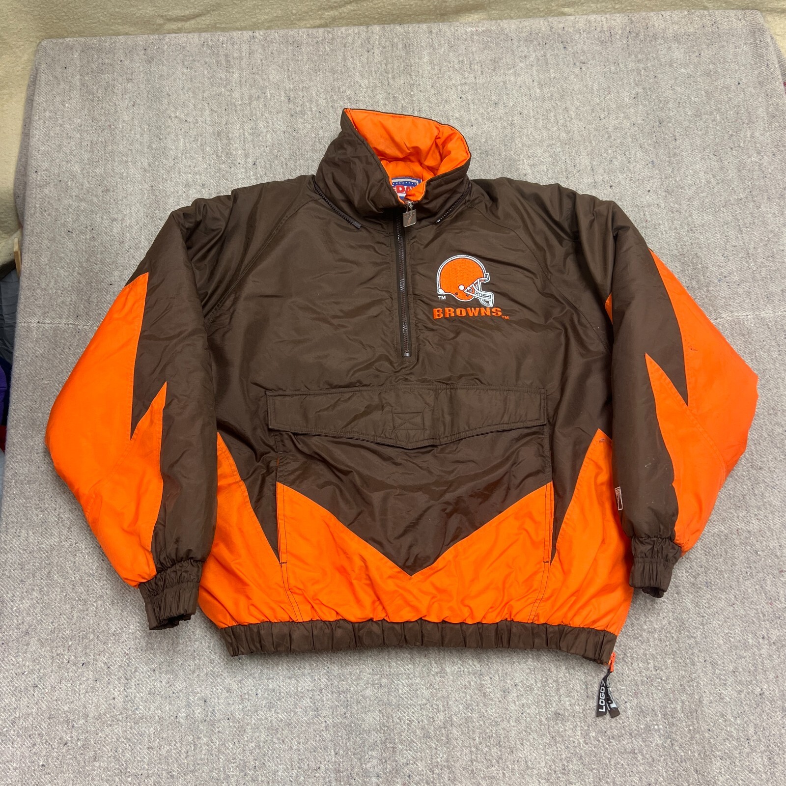 NFL クリーブランドベアーズ　ジャケット Vintage 90s Starter Pro Line NFL Chicago Bears White Satin