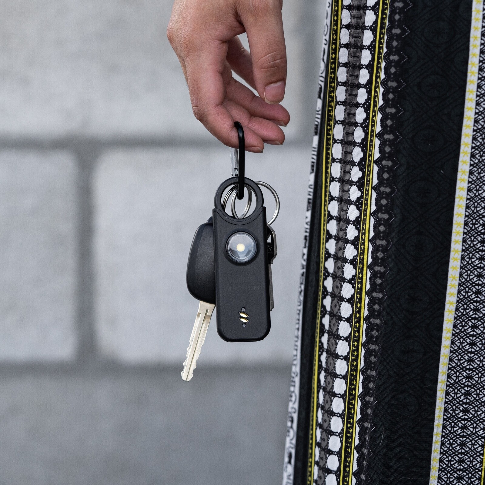 Police Magnum Personal Safety Alarm Keychain- 135dB LED Rechargeable Siren-Black