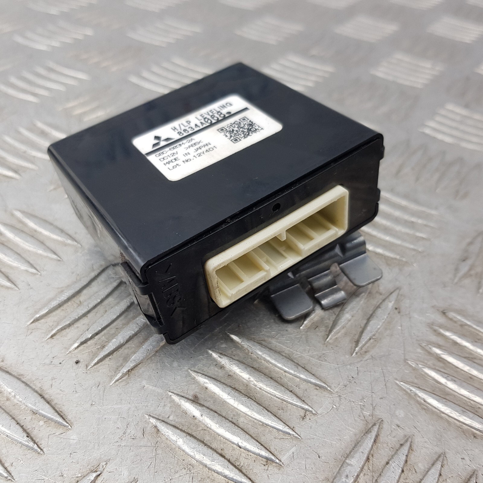 MITSUBISHI ASX DOOR CONTROL MODULE UNIT 2010 TO 2016 8634A068 MITSUBISHI ASX DOOR CONTROL MODULE UNIT 2010 TO 2016 8634A068