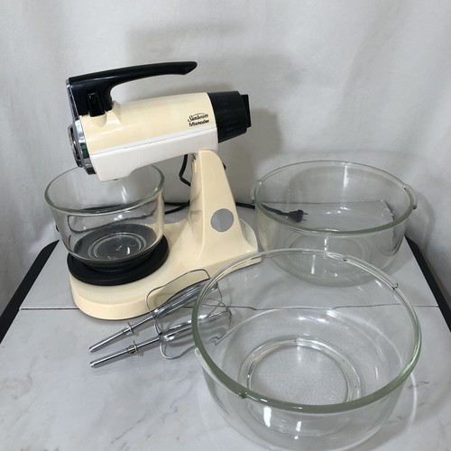 Vintage 60th Anniv. Sunbeam Mix Master Stand Mixer And 3 Bowls Limited Edition