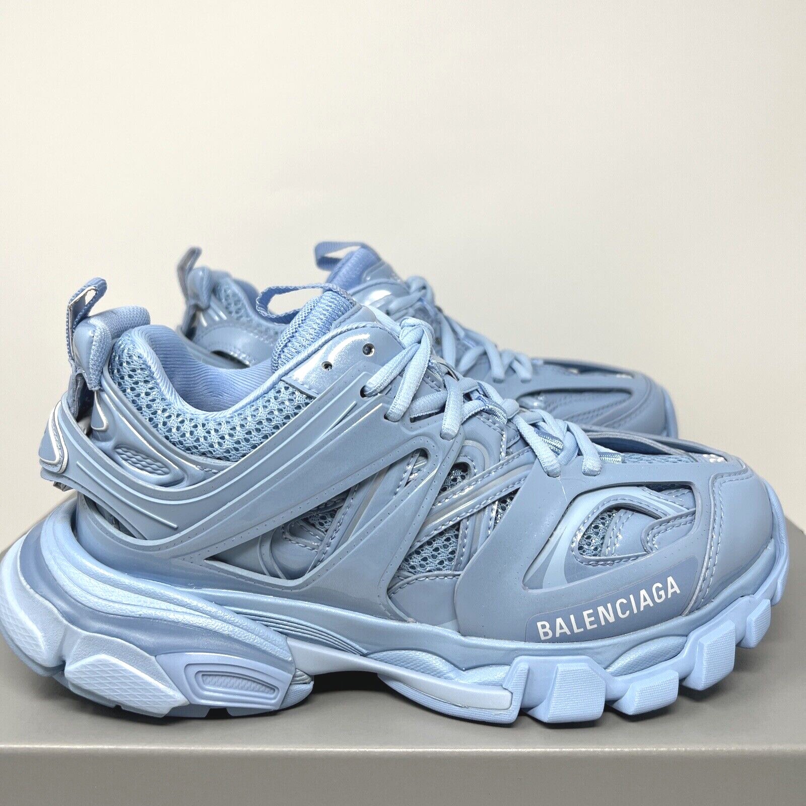 balenciaga us