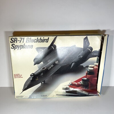 Testors SR-71 Blackbird Spy Plane 1/48 Scale Model Kit  - nEW!!!