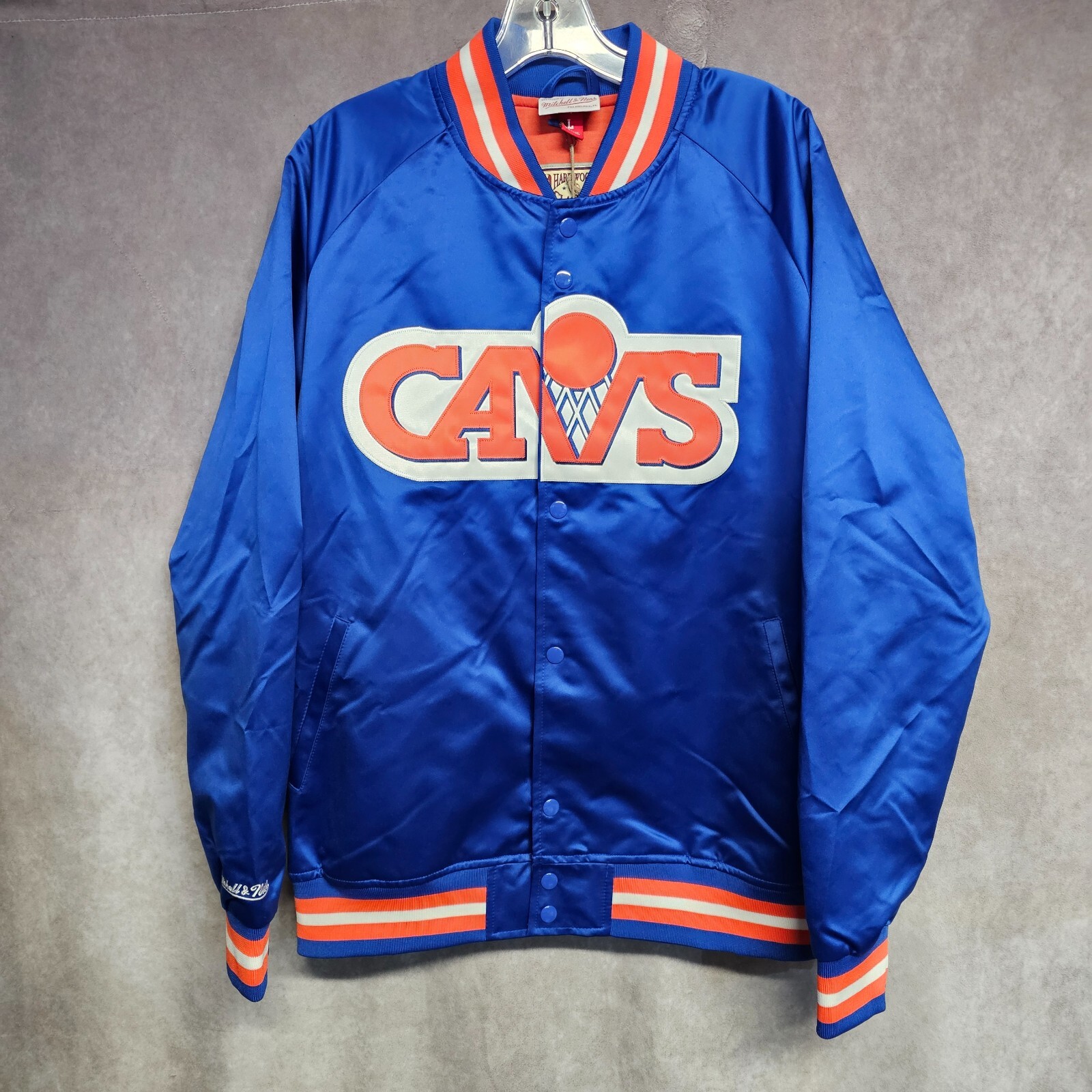 CAVS サテンジャケット Gallery Blue Script C Satin Jacket | Center Court, the