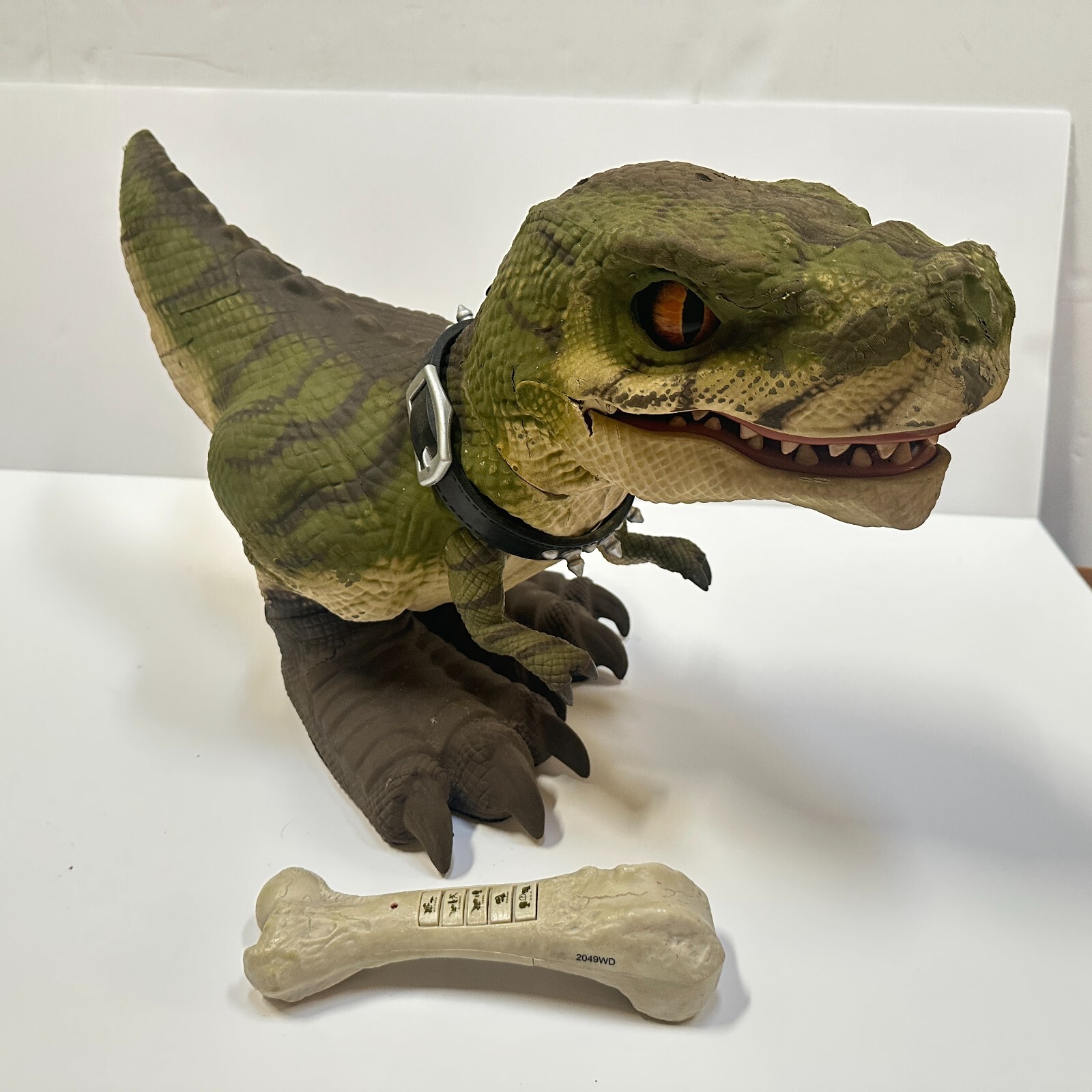 ト*店様 Tyrannosaurus Rex フィギュア 電子音声付き ト*店様 Tyrannosaurus Rex フィギュア 電子音声付き 恐竜ライト