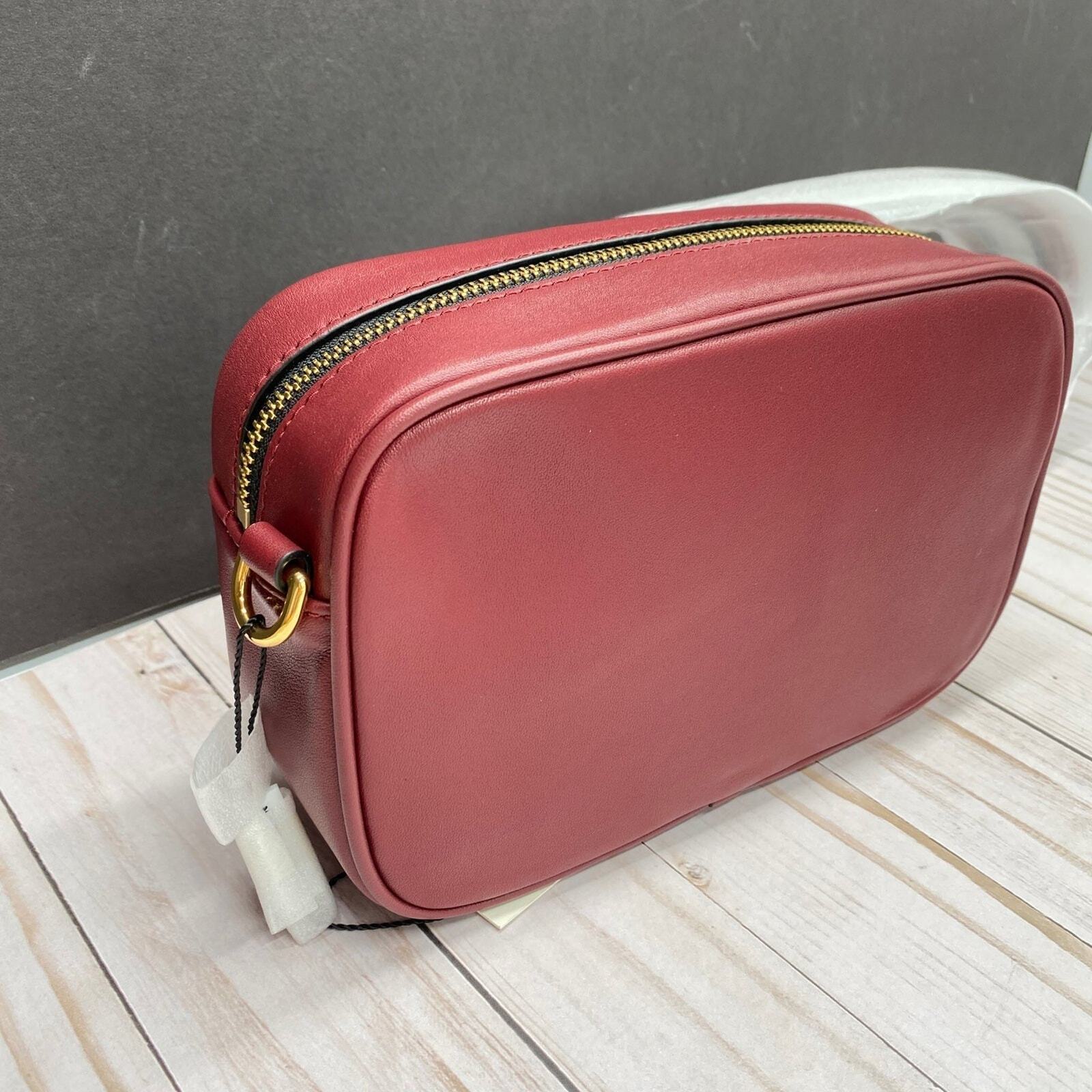 Last 2 !!!! MARC JACOBS M0014465 Perfect Flash Crossbody IN
